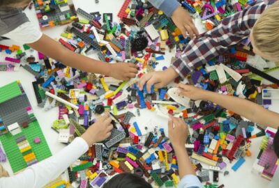 Lego Thrives Amid Higher Business Cost and a Slowing Toy Market