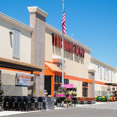 Home Depot Beats Expectations Despite Fewer Customers