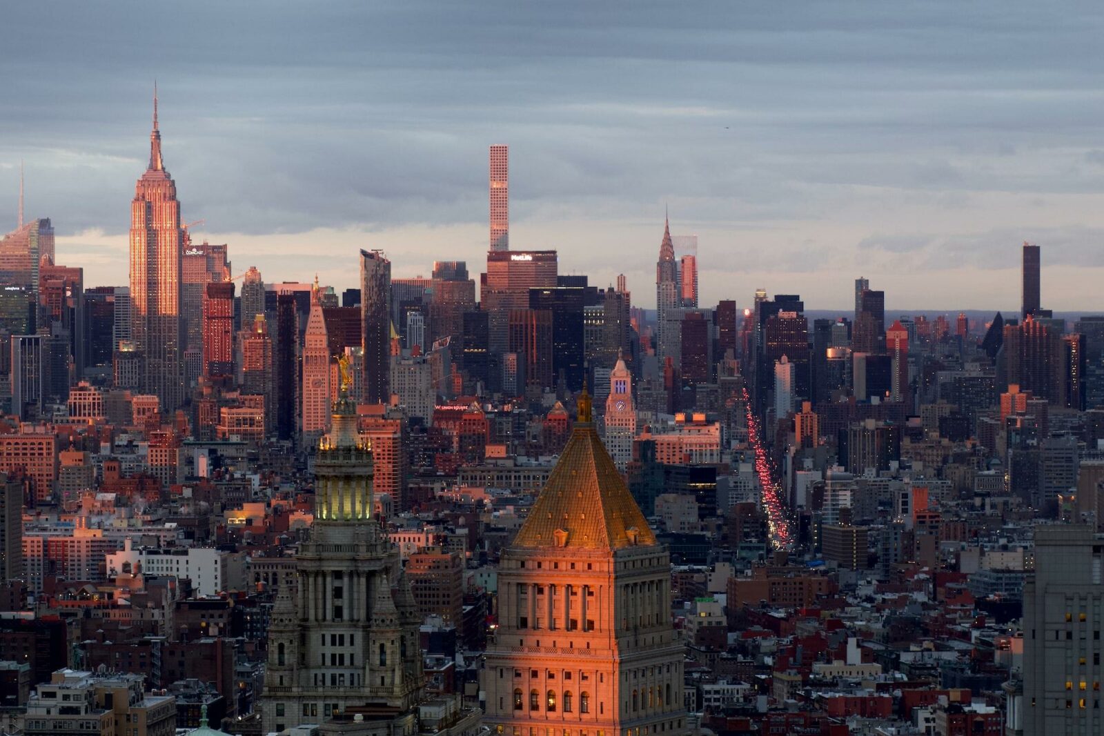 Manhattan Rents are Way Up There, Report Says