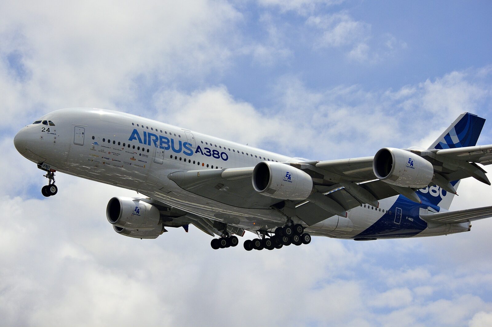 Airbus Races to Complete Aircraft Sale to China Before Politics Gets Involved