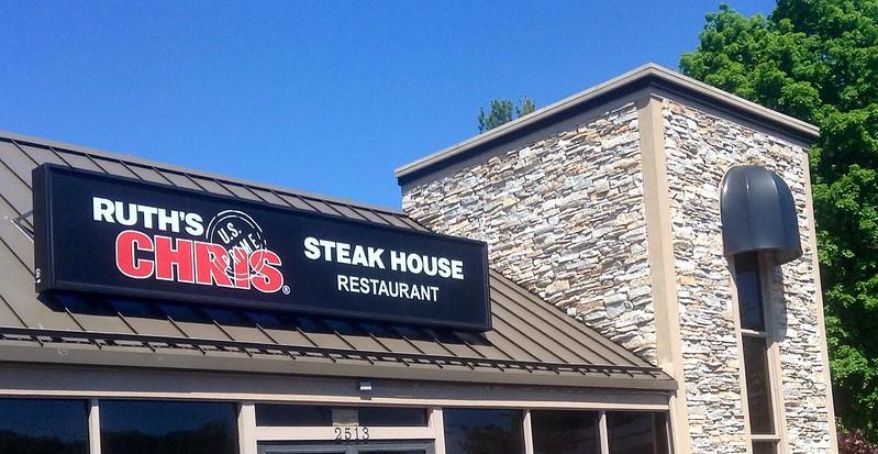 Darden Restaurants to Buy Ruth’s Chris Steak House Owner