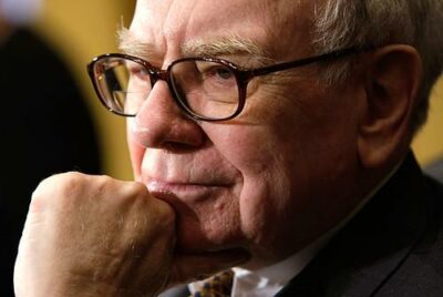 Warren Buffett Doesn’t See Much Reason to Deplete Huge Cash Pile