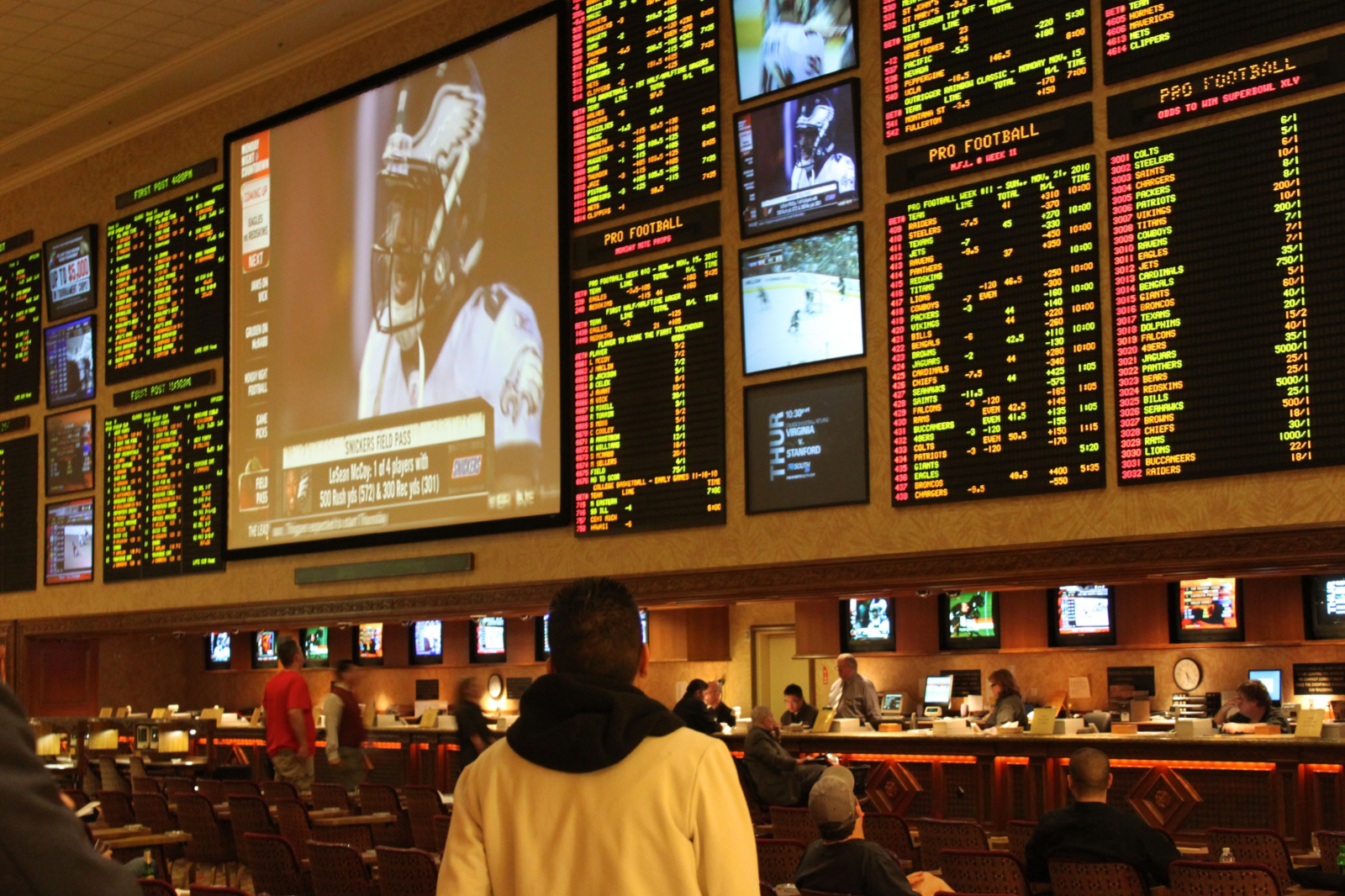 DraftKings Looks a Little Woozy After Penn’s ESPN Bet Deal