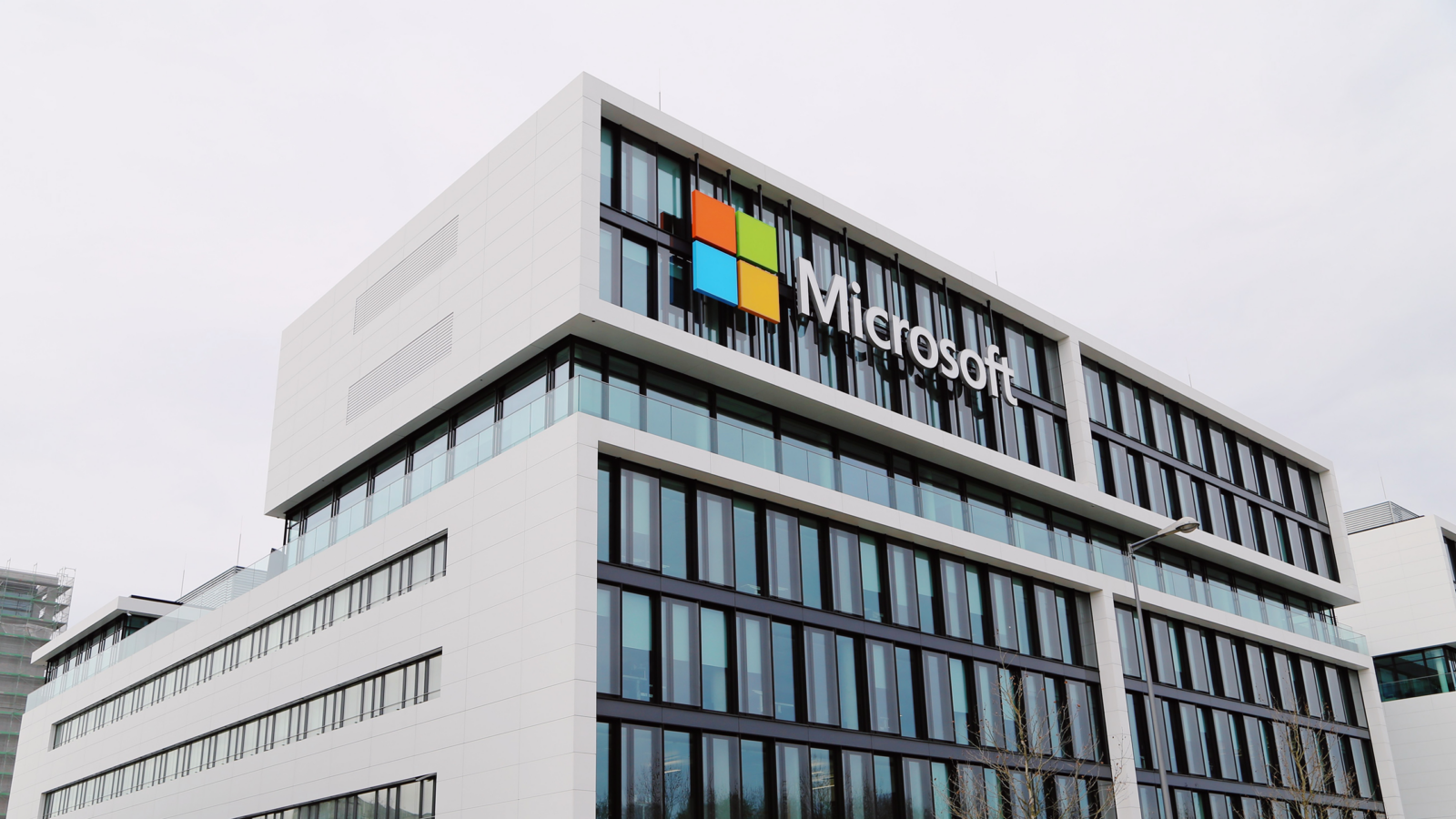 ‘Minecraft’ Hedges Its Bets on Gaming