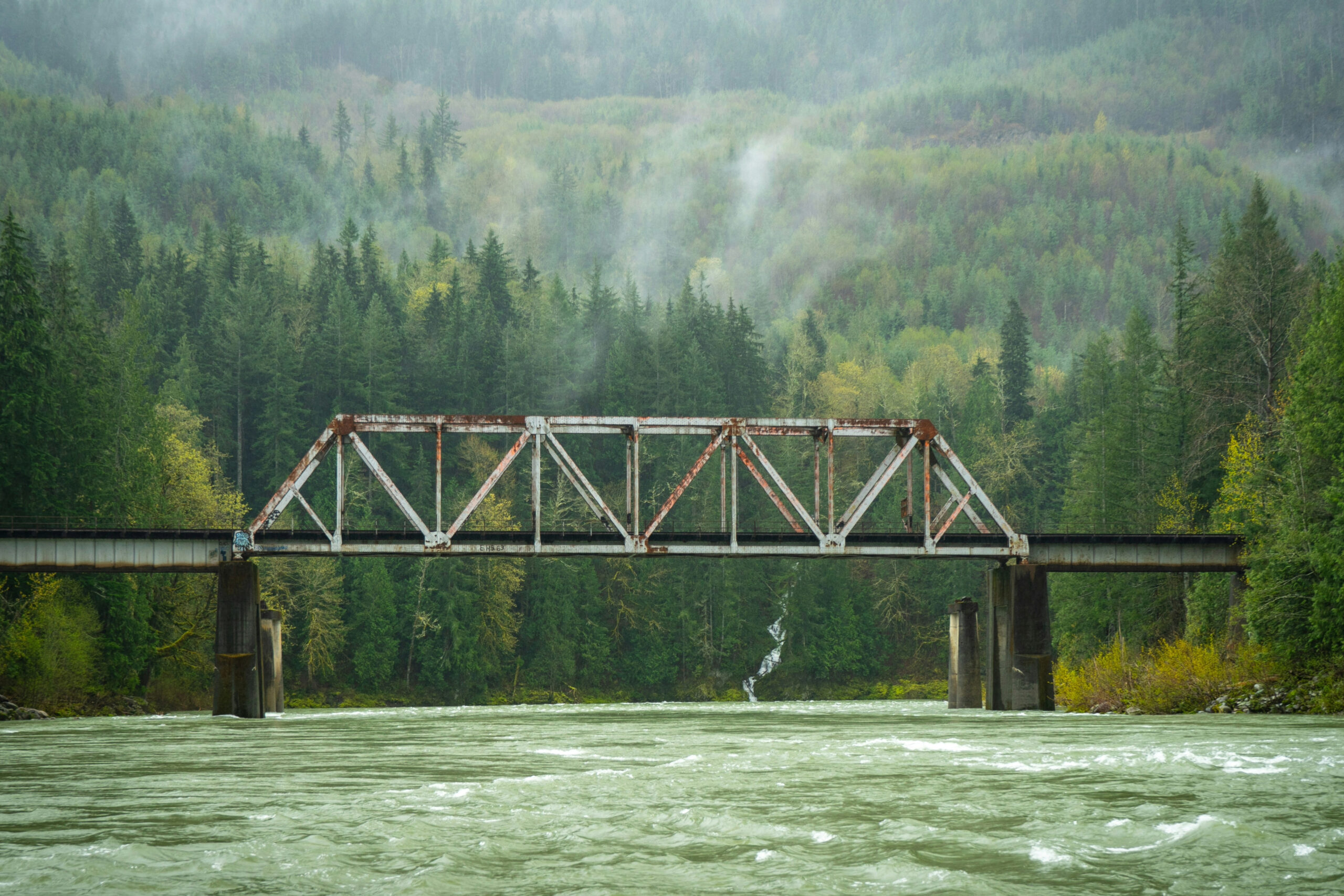 Photo of an old bridge