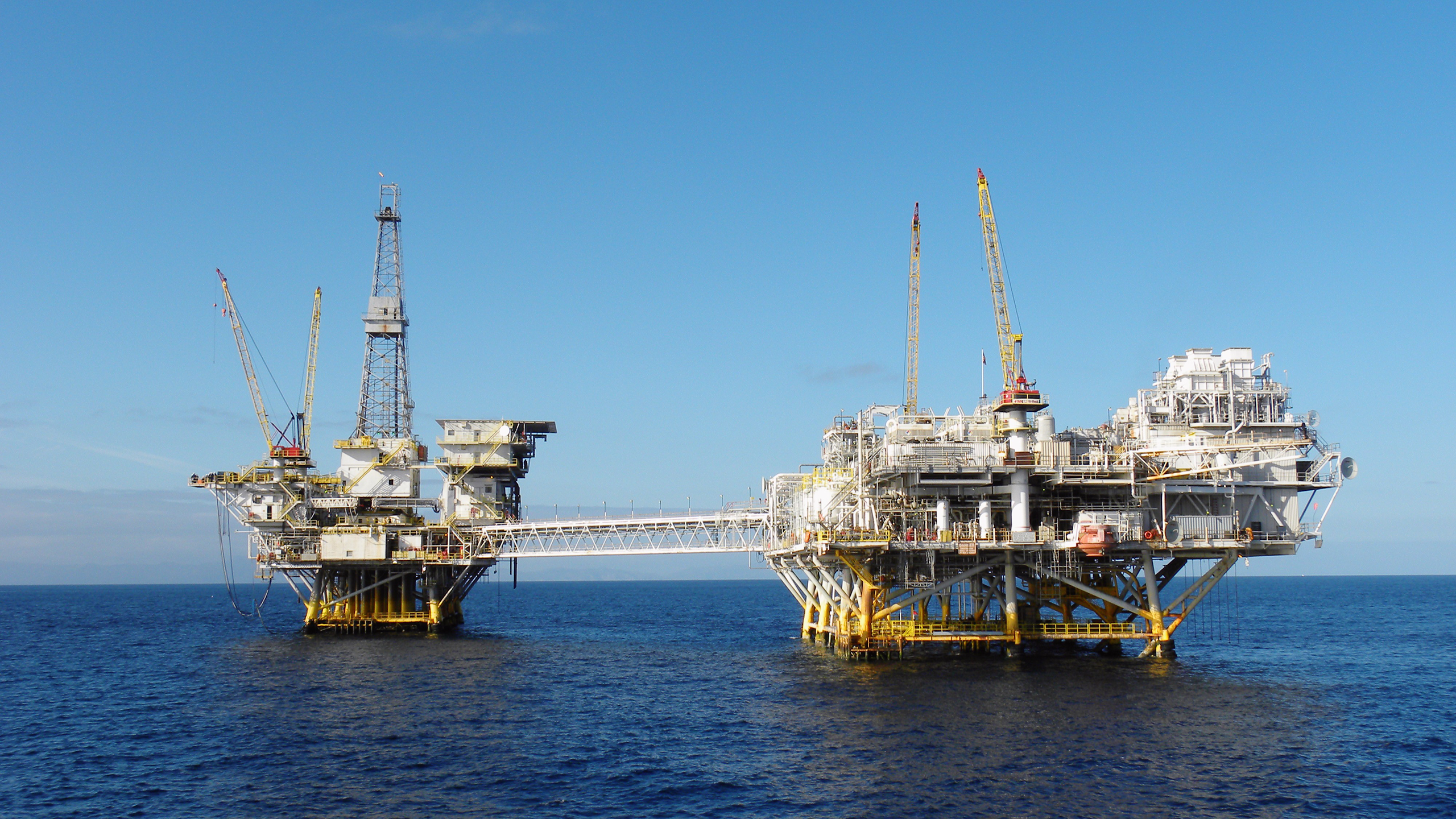 Photo of an offshore mining rig