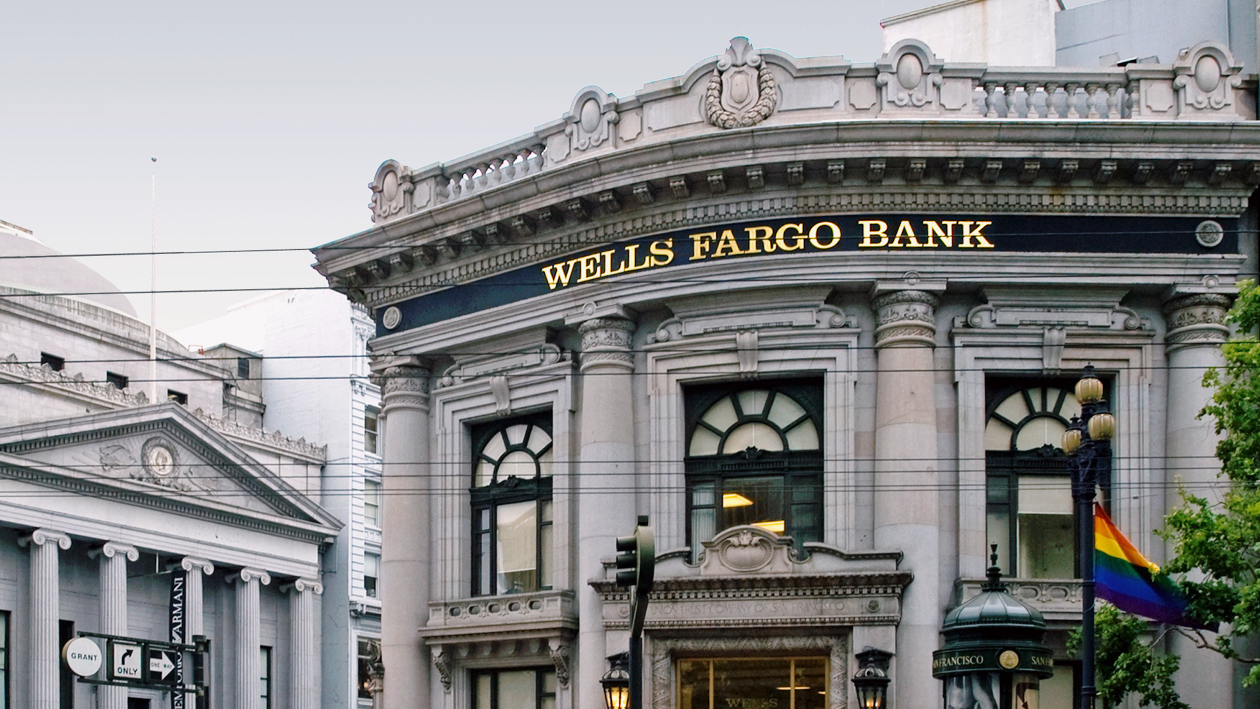 Photo of Wells Fargo Bank in San Francisco