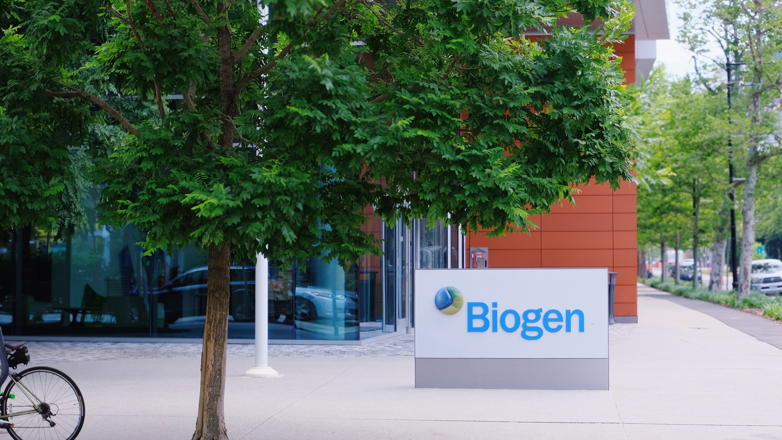 Photo of a Biogen building