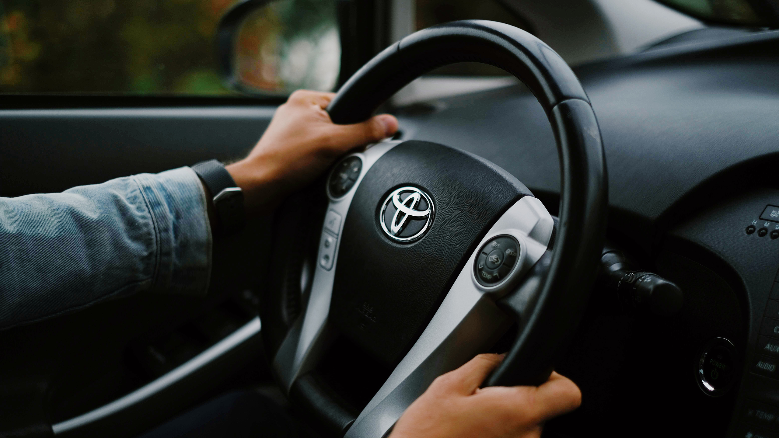 Photo of a Toyota steering wheel