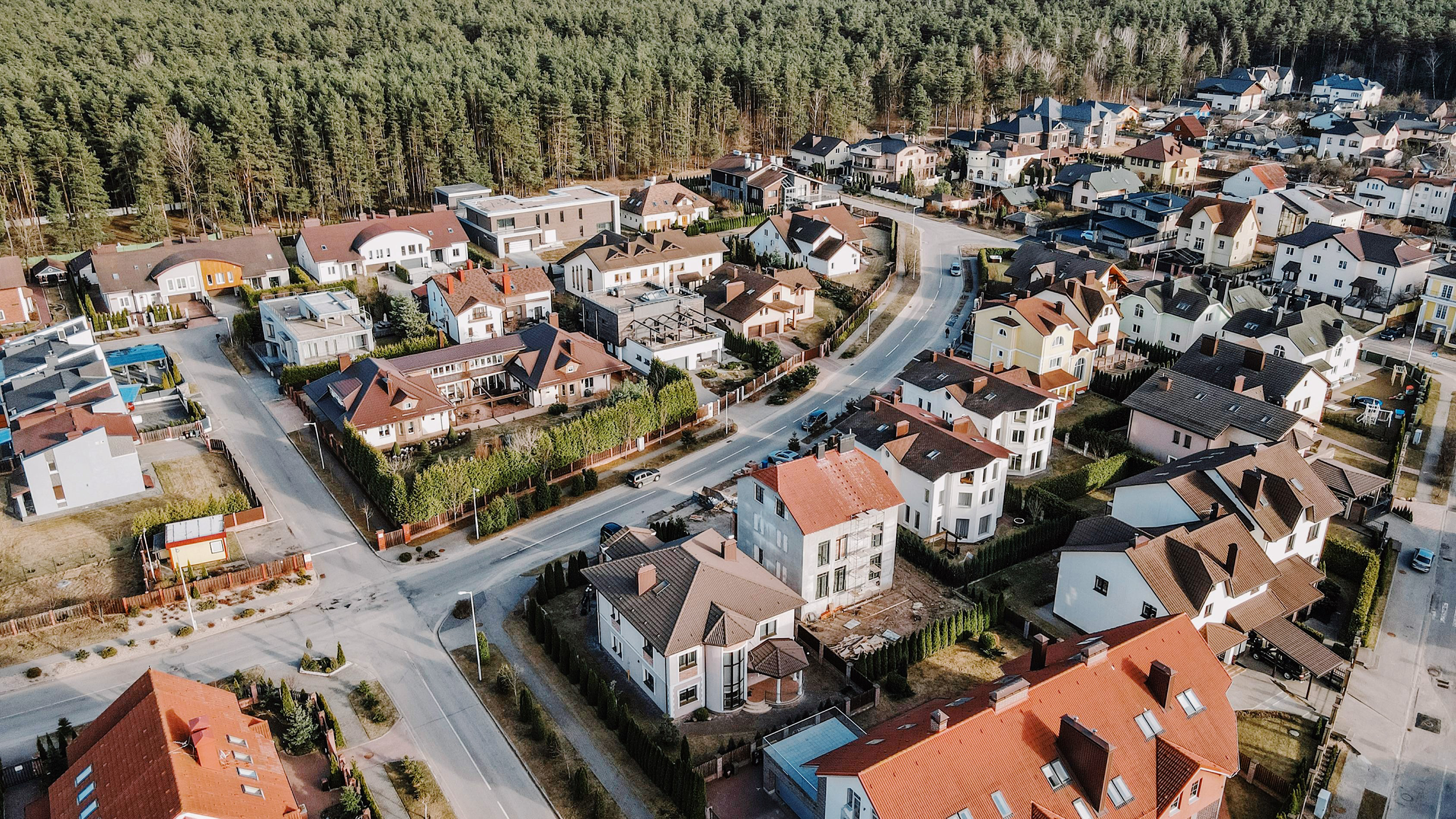 Photo of an aerial view of houses