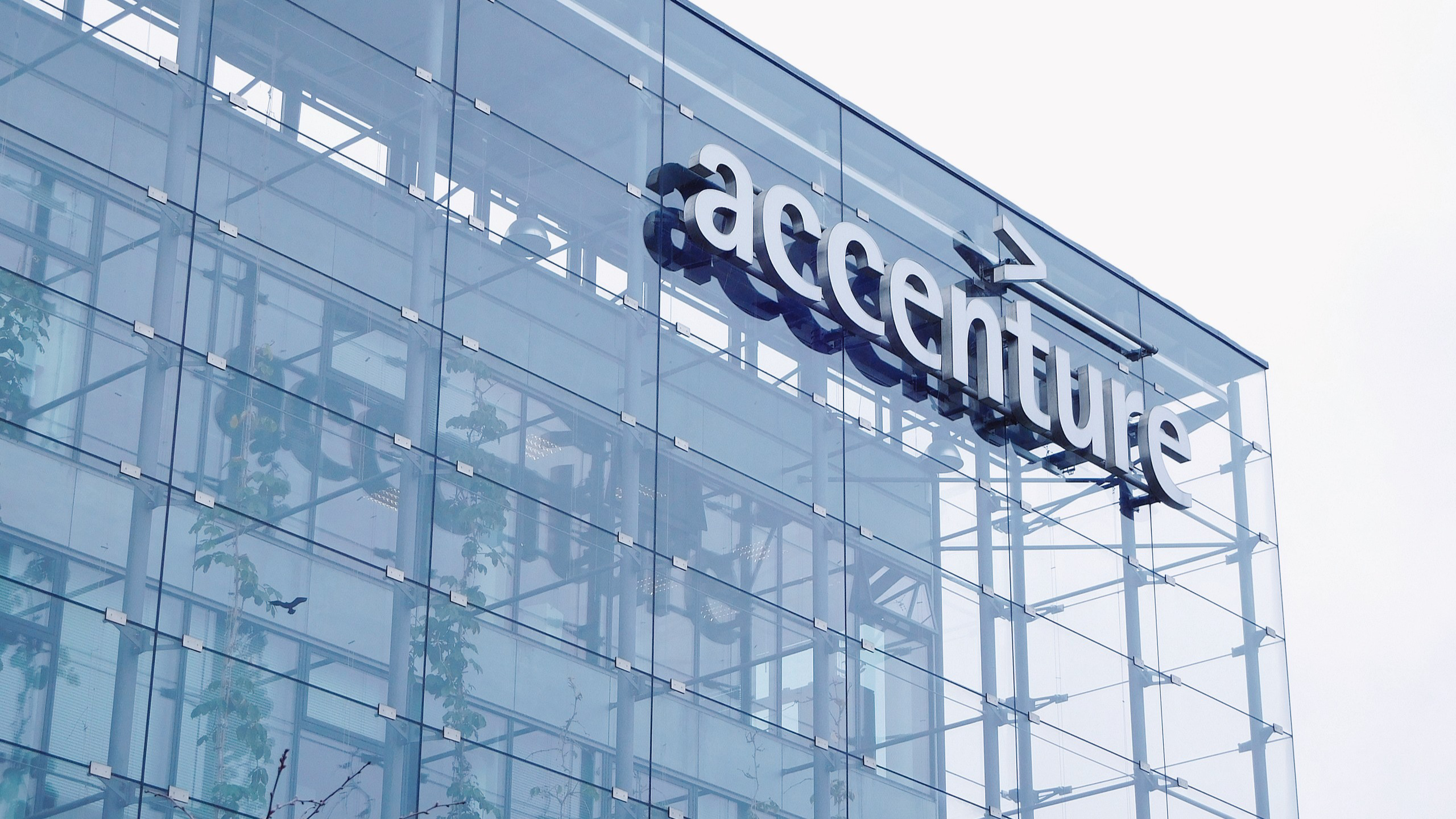Photo of an Accenture building