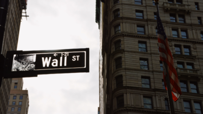 Wall Street Scored Record Bonuses Just in Time for a Slump