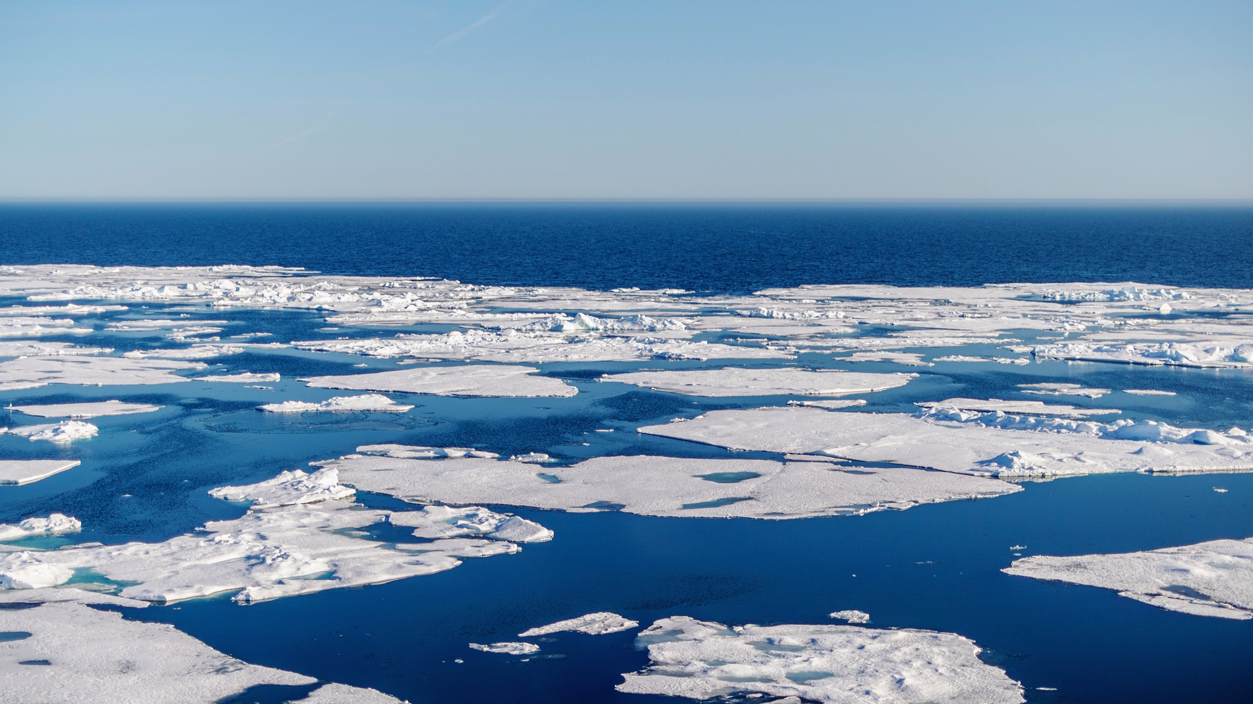 Photo of Arctic ice levels