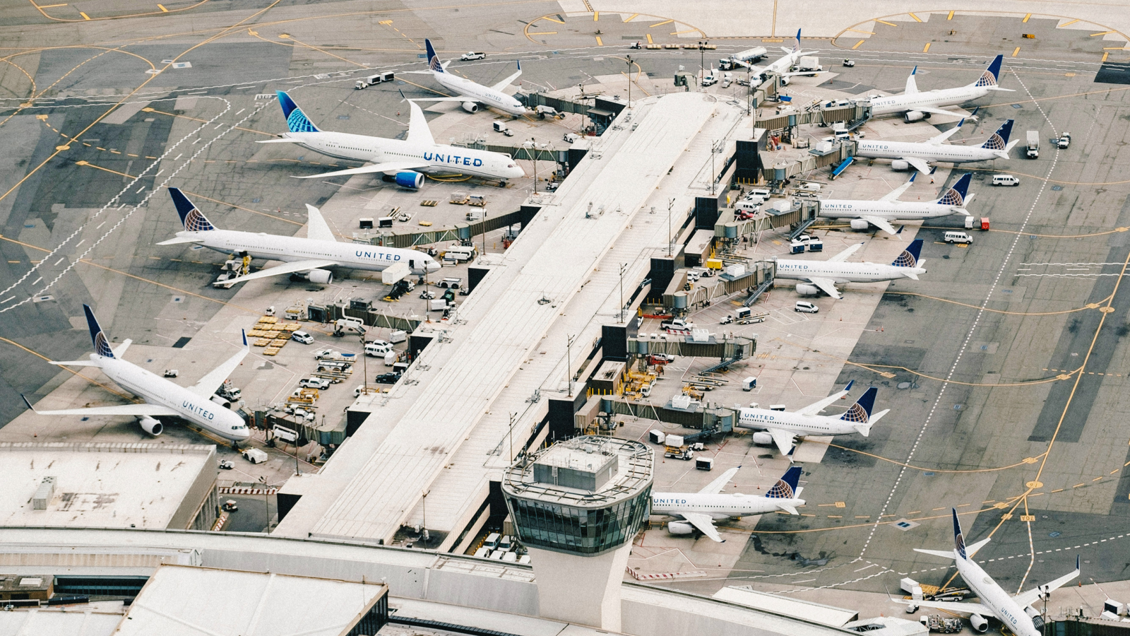 Fasten Your Seatbelts: Airlines Brace for Tariff Turbulence 