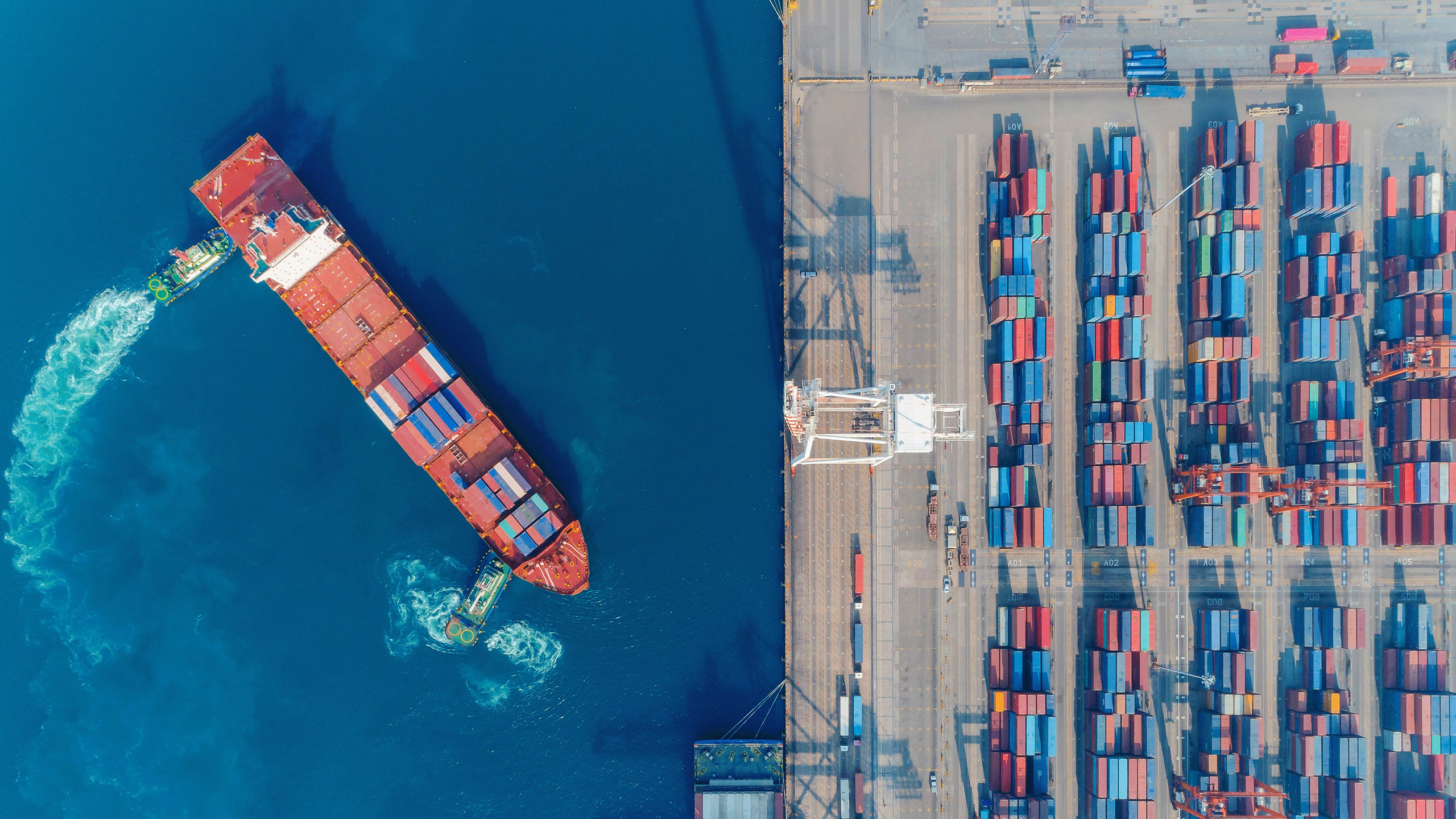 Photo of a shipping port