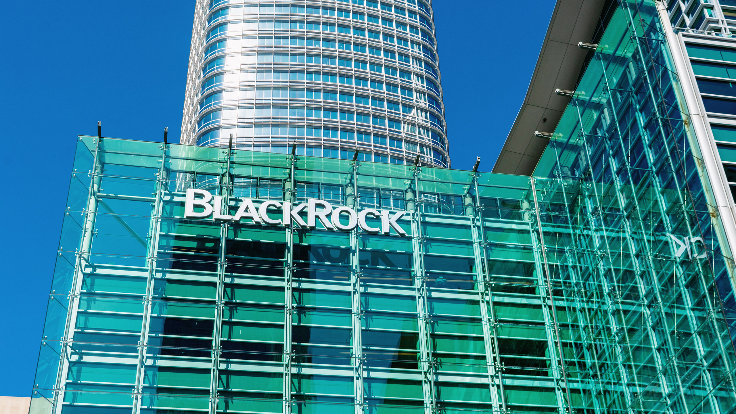 Photo of a BlackRock building