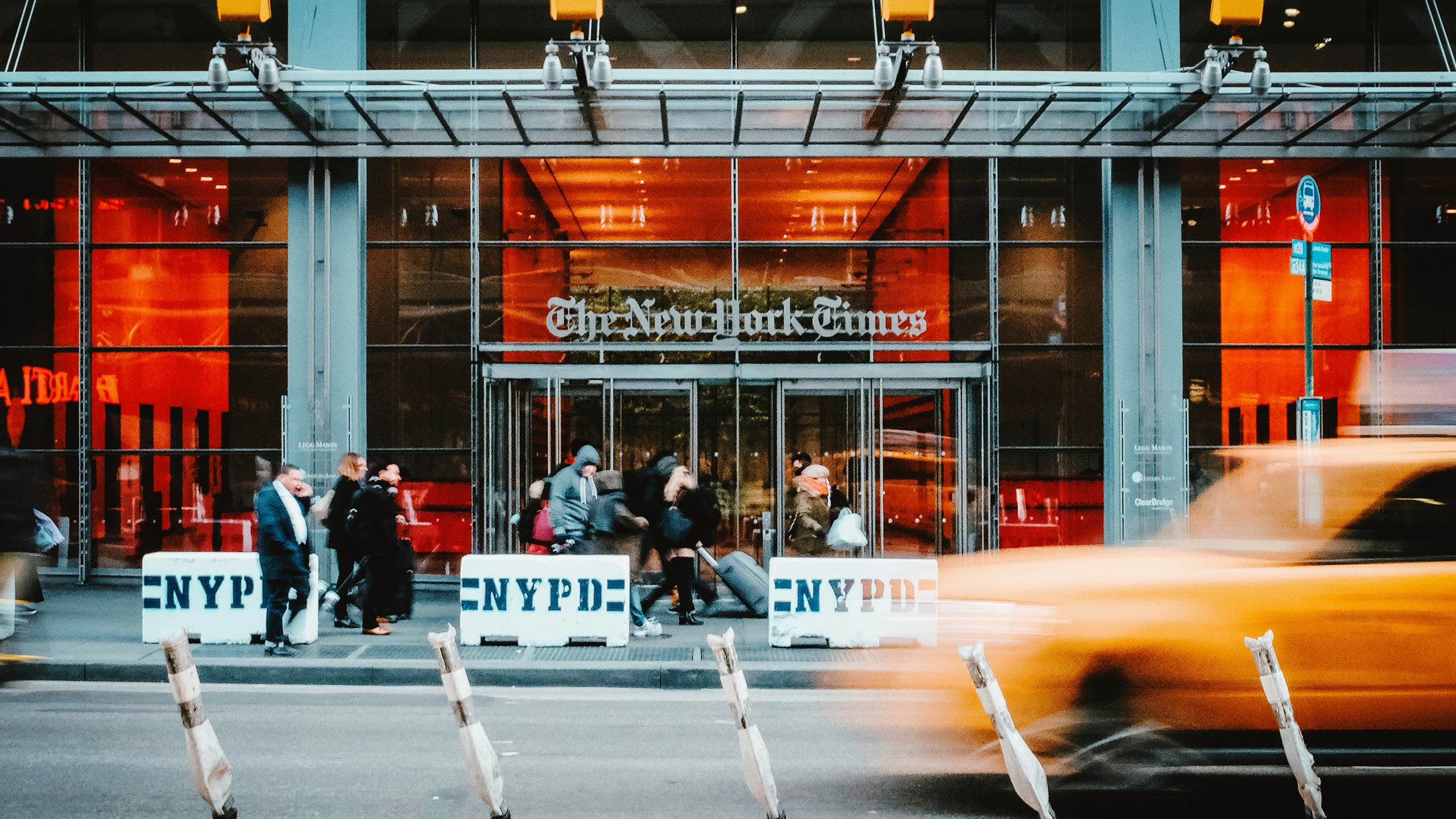 Photo of The New York Times building
