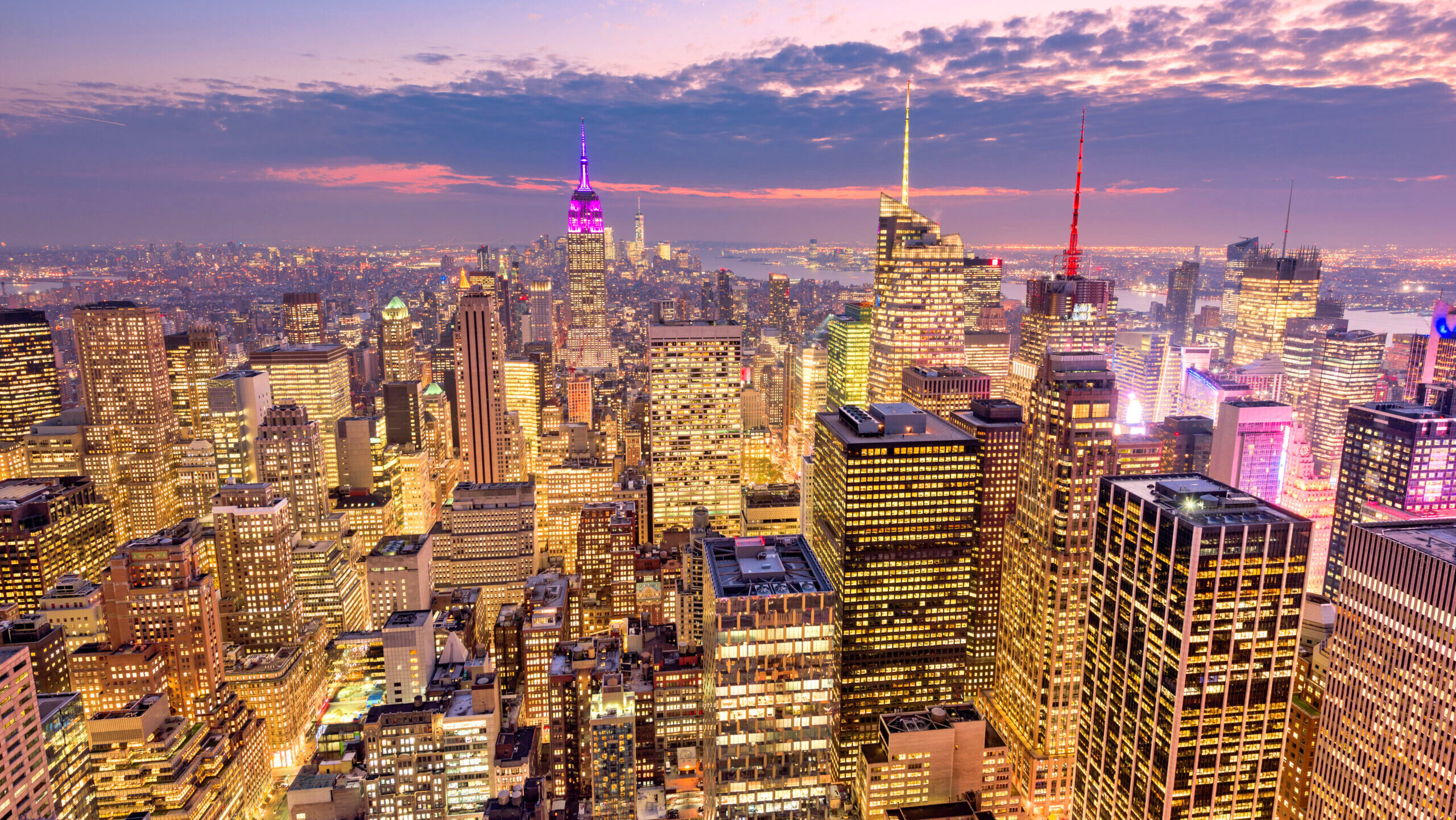 Aerial photo of the New York City skyline.