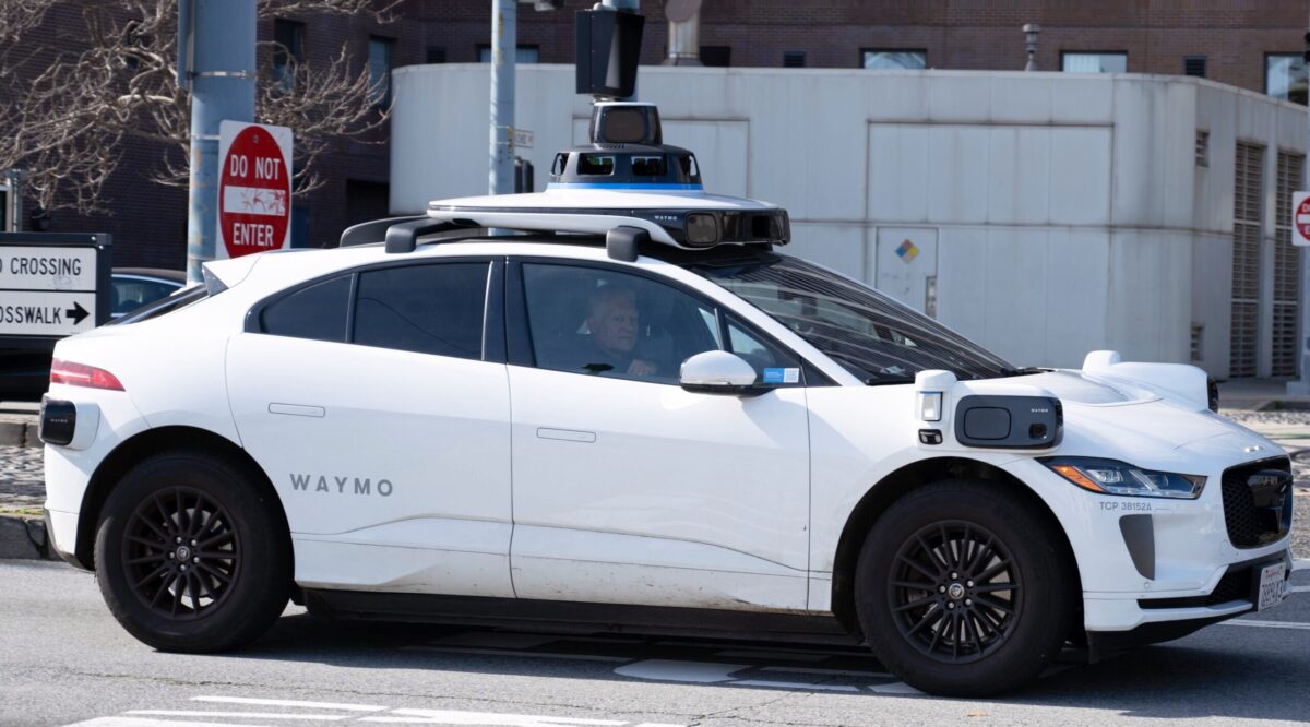 Can Robotaxis Take Manhattan?