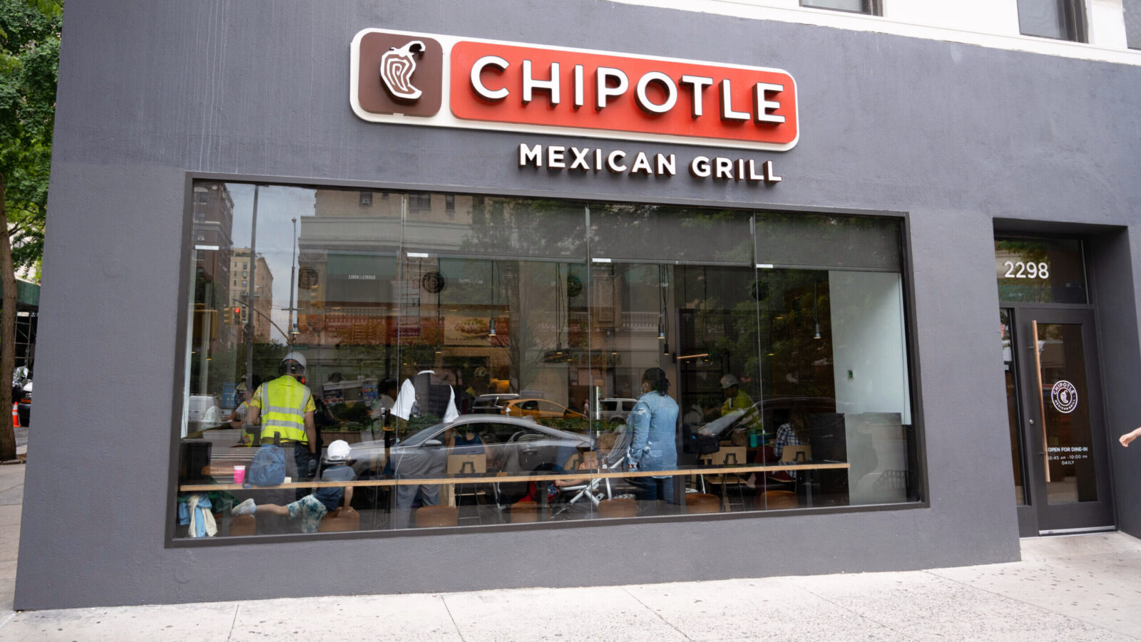 Chipotle Struggles as Customers Skip the Guac
