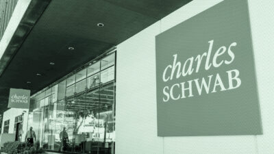 Schwab Says Wealth Expansion Won’t ‘Bump Into’ RIA Clients