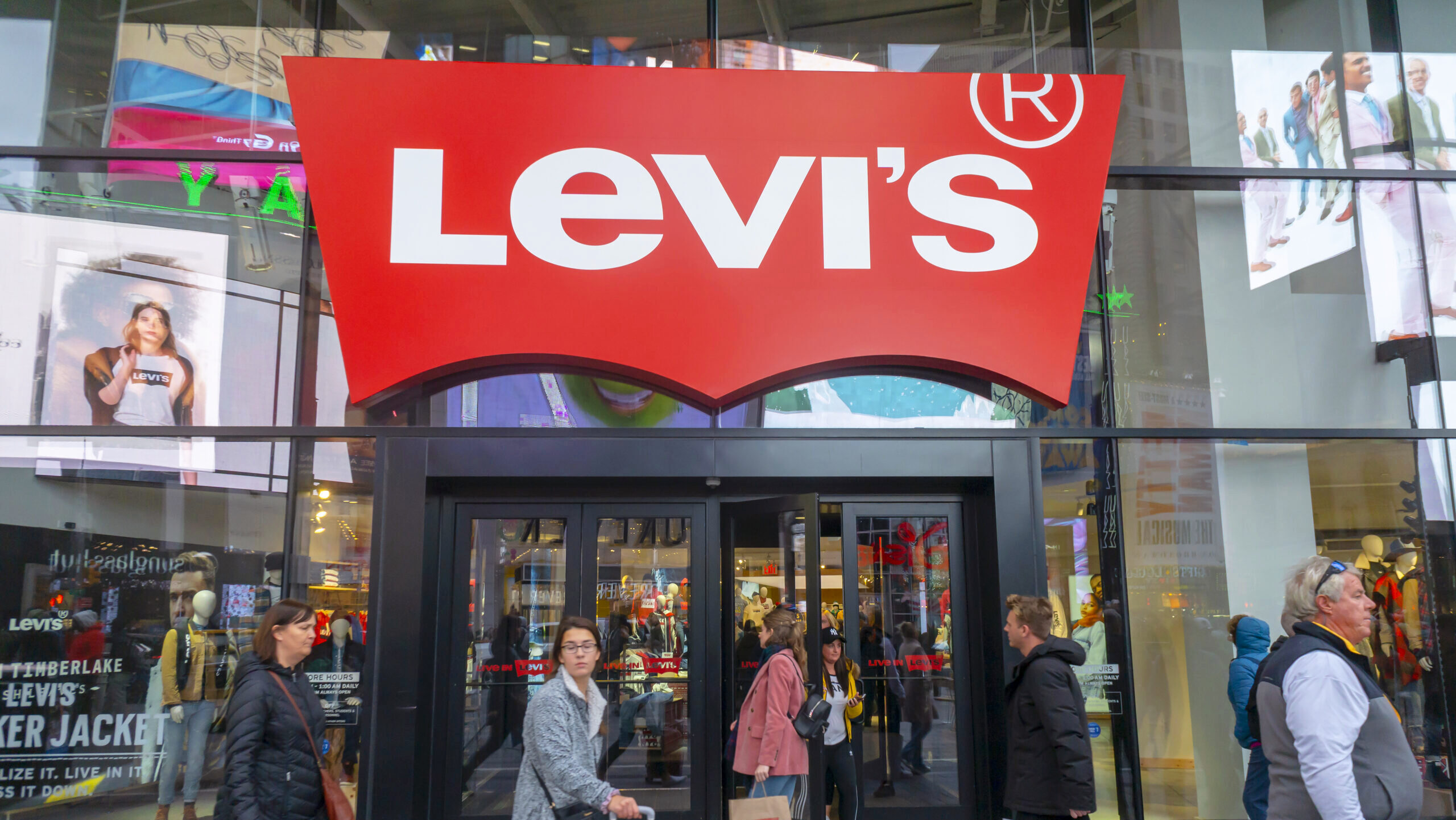 Photo of the Levi's store in Times Square.