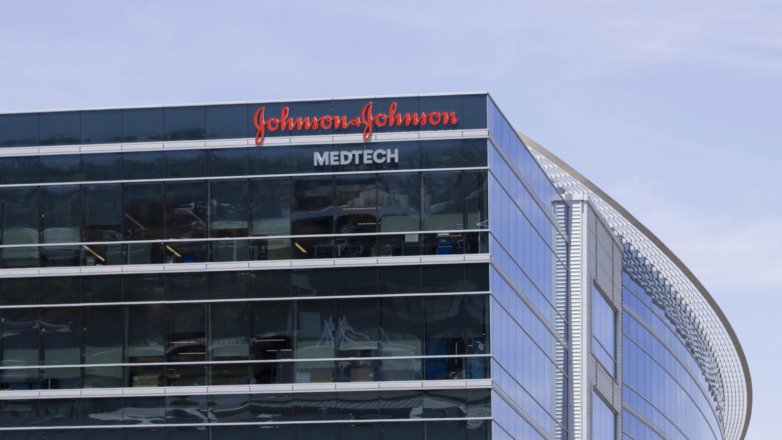 Photo of the Johnson & Johnson MedTech office building in Santa Clara, California.