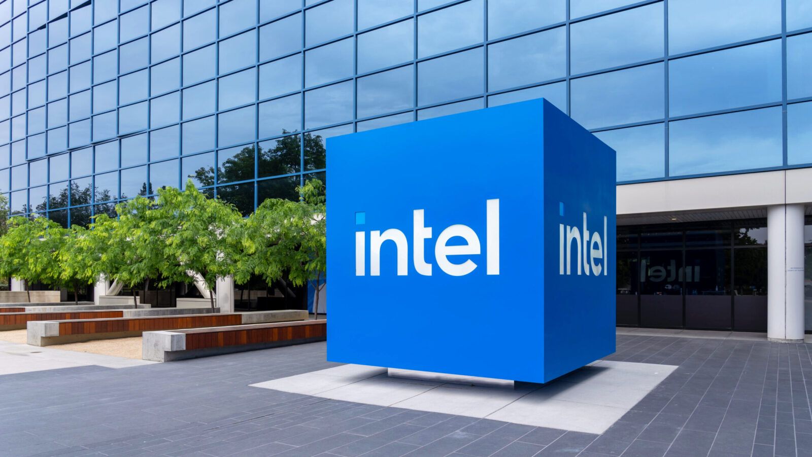 Supply Shortages Send Intel Stock Sputtering