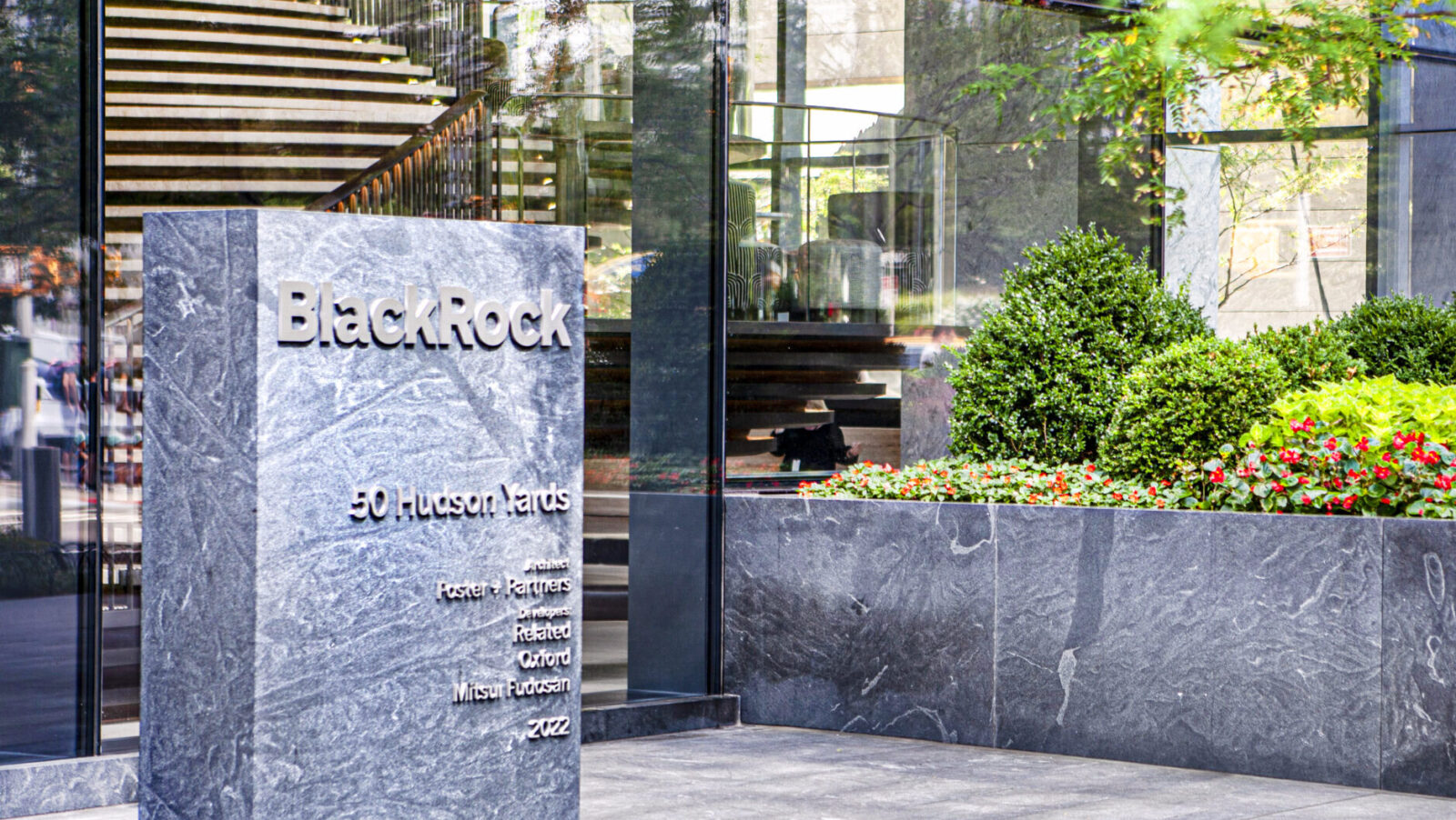 Behind BlackRock’s Proposed Bitcoin Premium Income ETF