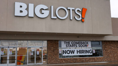 Will ‘Choppy’ Hiring, Low Firing Prompt More Job Hugging?