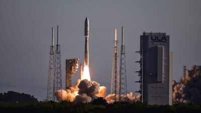 Amazon Plans Thousands of Satellite Launches to Narrow Gap with Elon Musk’s Starlink