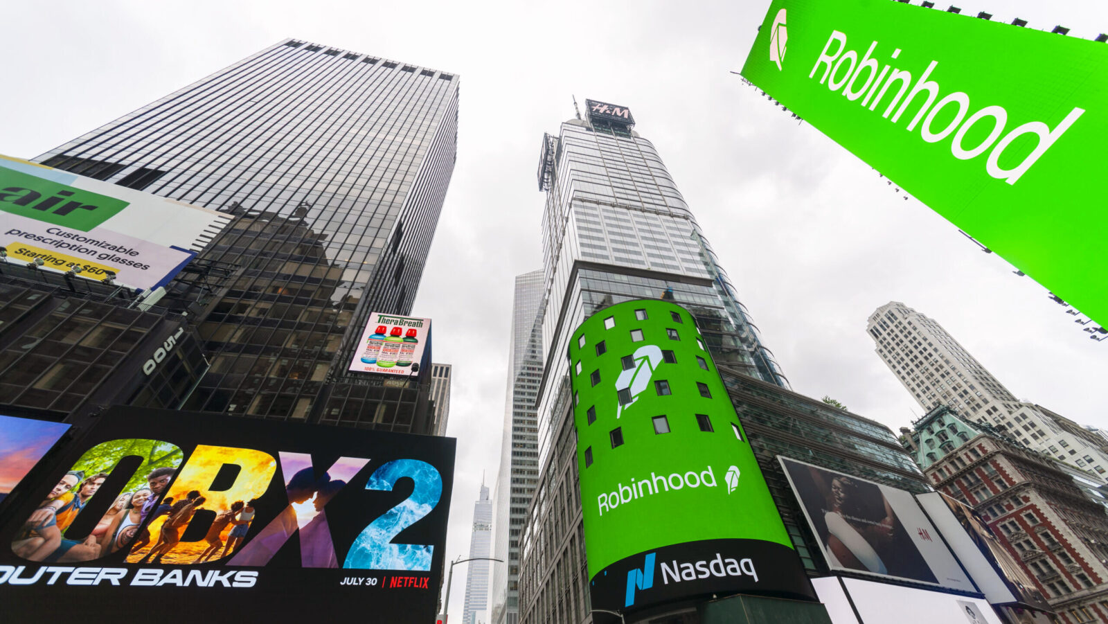 Why Loosening Rules for Day Traders Is a Victory for Brokers