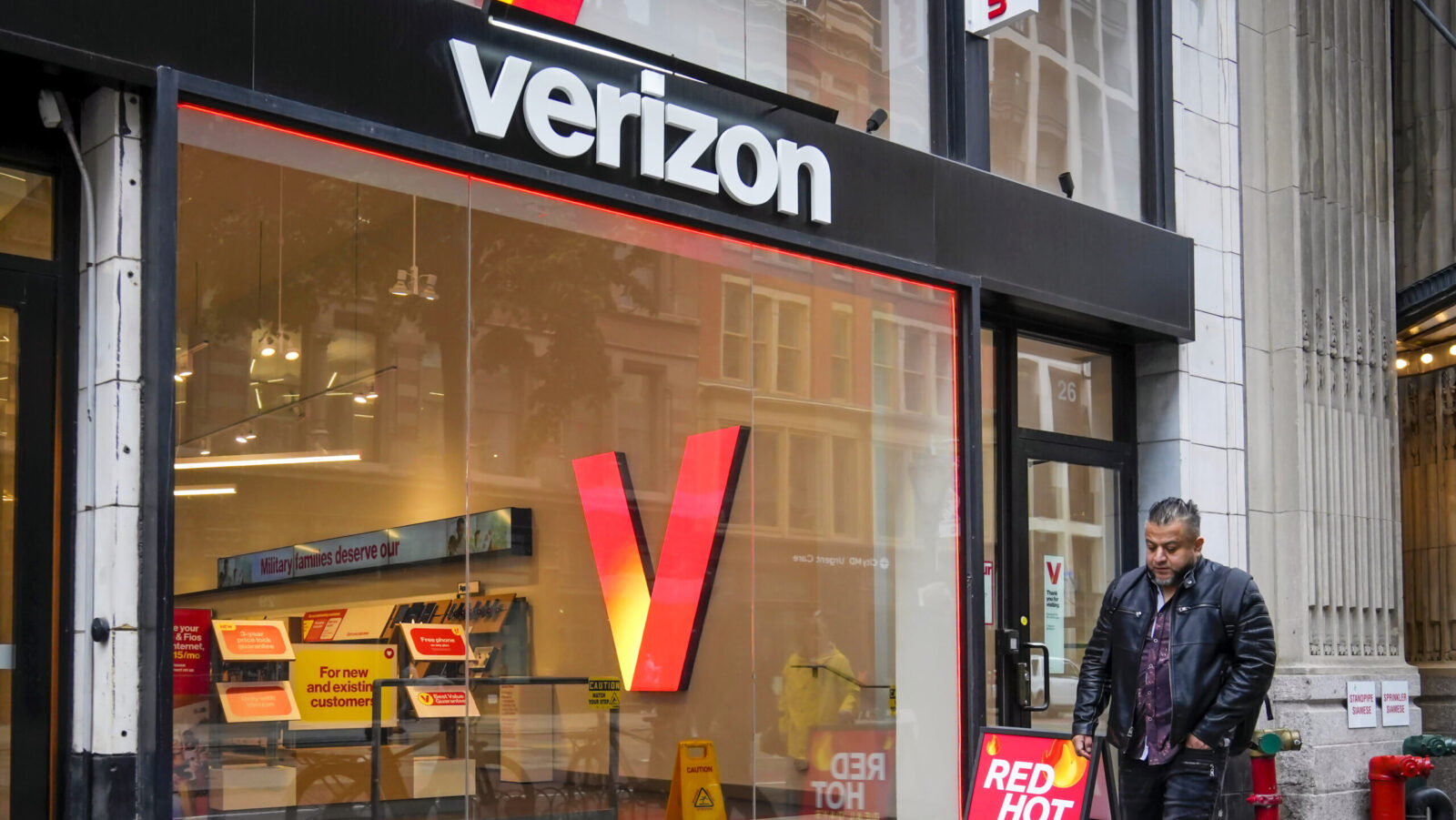 Big Telecom Frets Over Dwindling Subscriber Growth