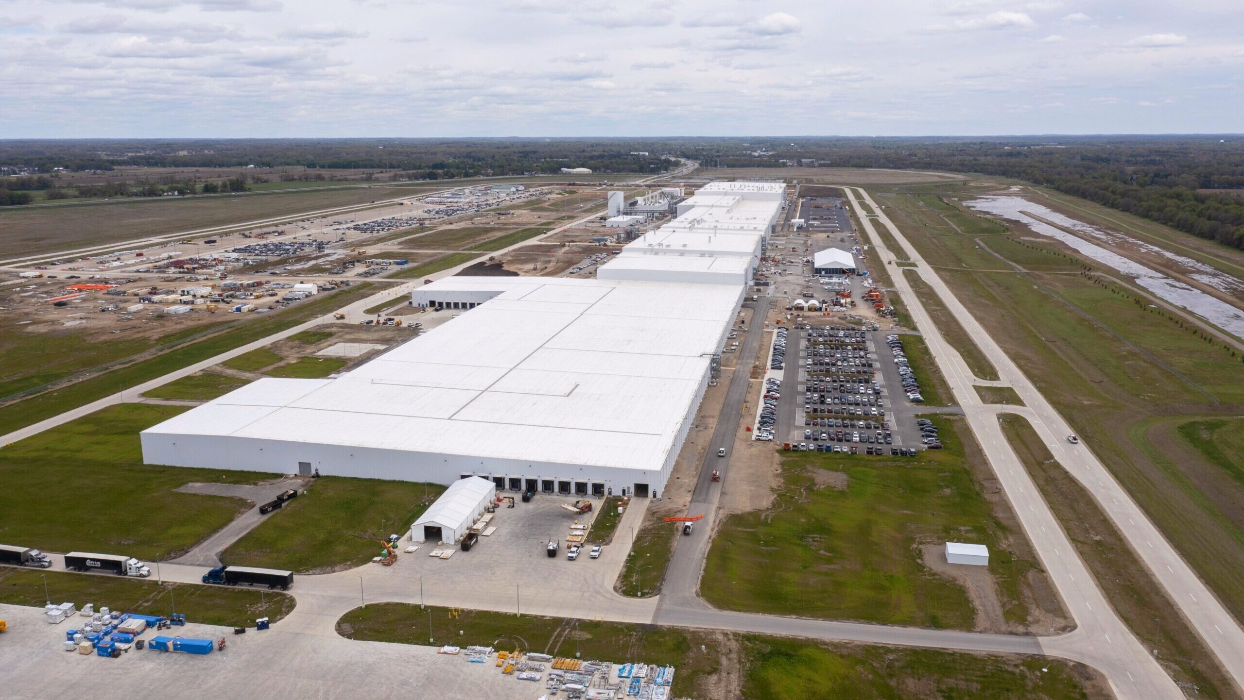 Photo of the Ford BlueOval Battery Park manufacturing plant in Marshall, Michigan.