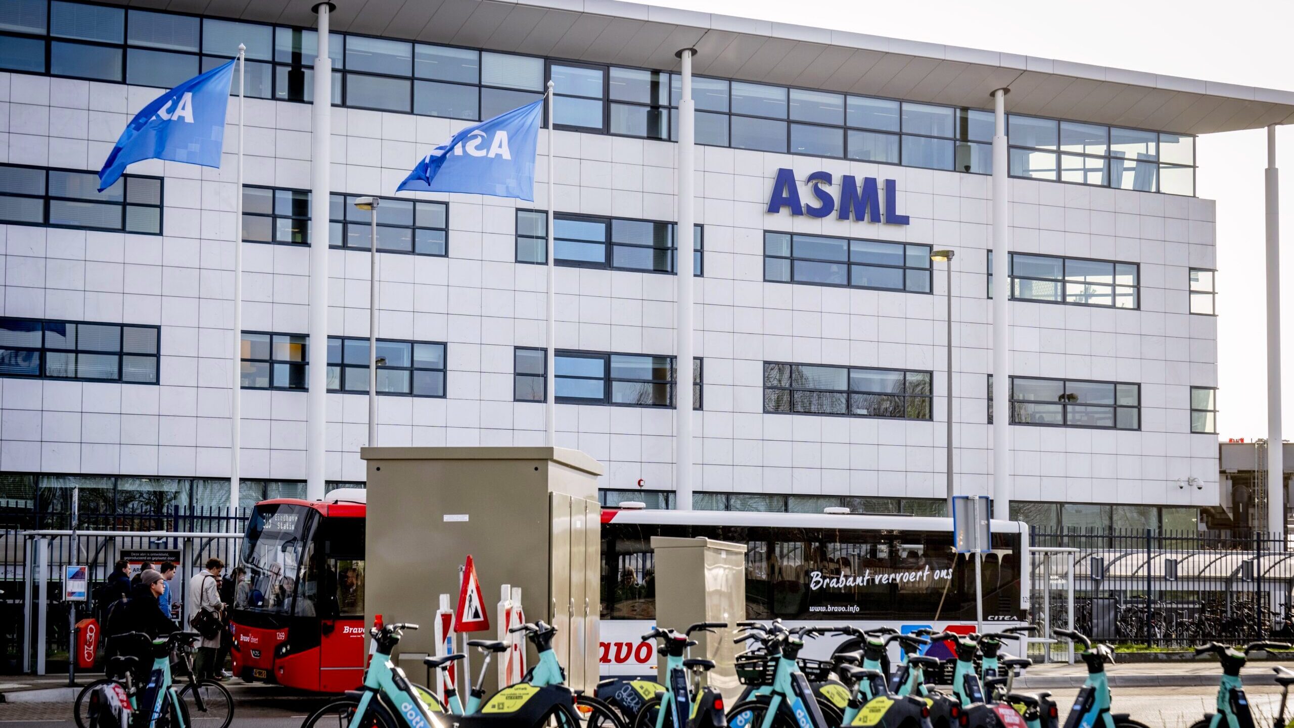 Photo of the ASML headquarters.