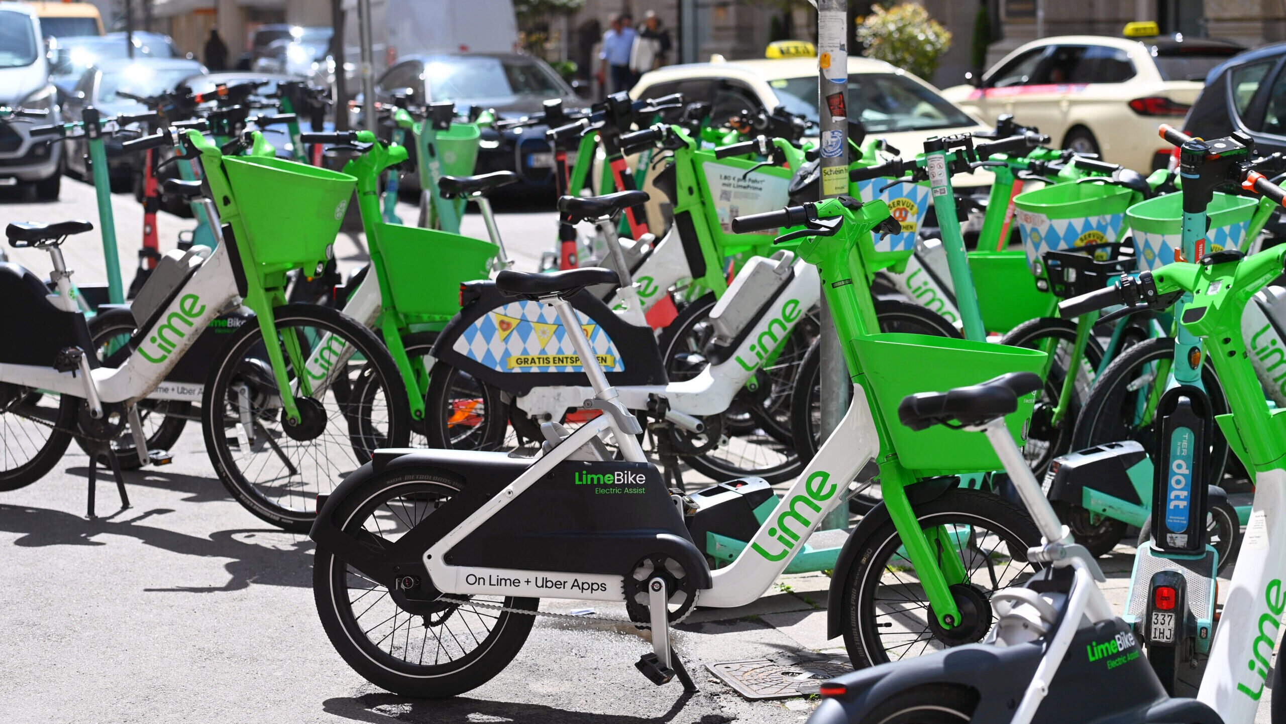 Photo of a row of Lime bikes.