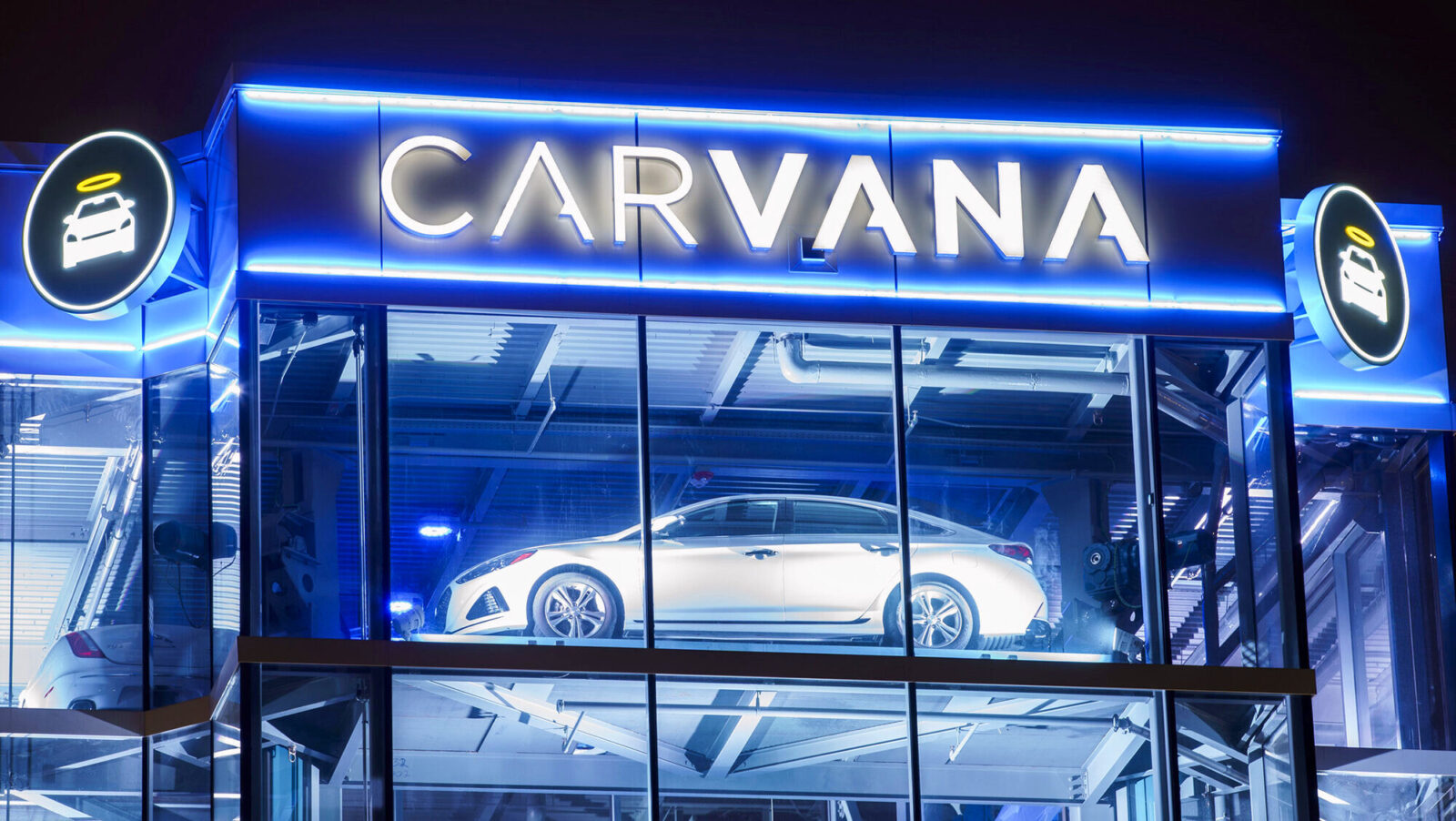 Carvana Revs Up Push into New Auto Market