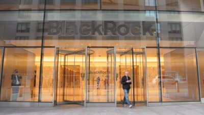 BlackRock Becomes First Mega Issuer to Launch Covered Call Bitcoin ETF