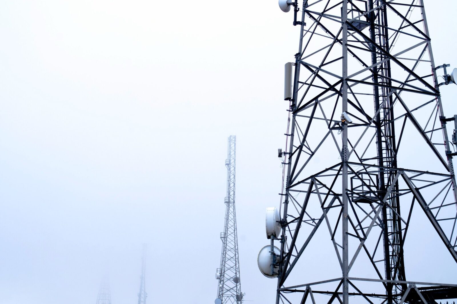 Comcast’s Spinoff Highlights a Growing Divide in Telecom ETFs