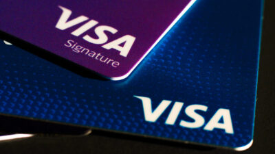 Visa Lays Off 7% of Workforce, Charging AI With Some Tasks