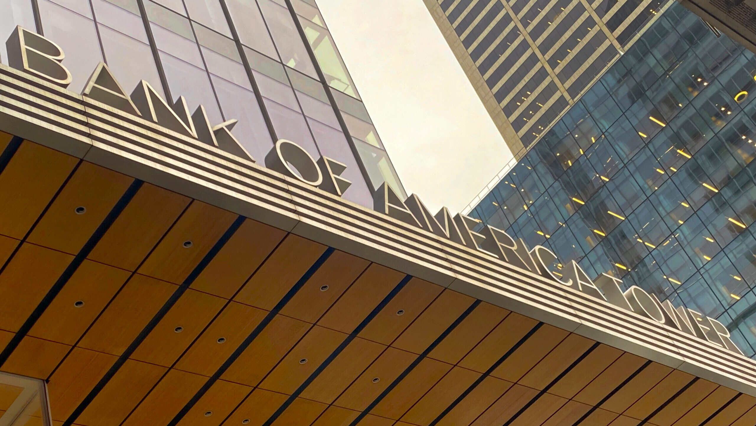 Bank of America Tower on 42nd street, Manhattan, New York.