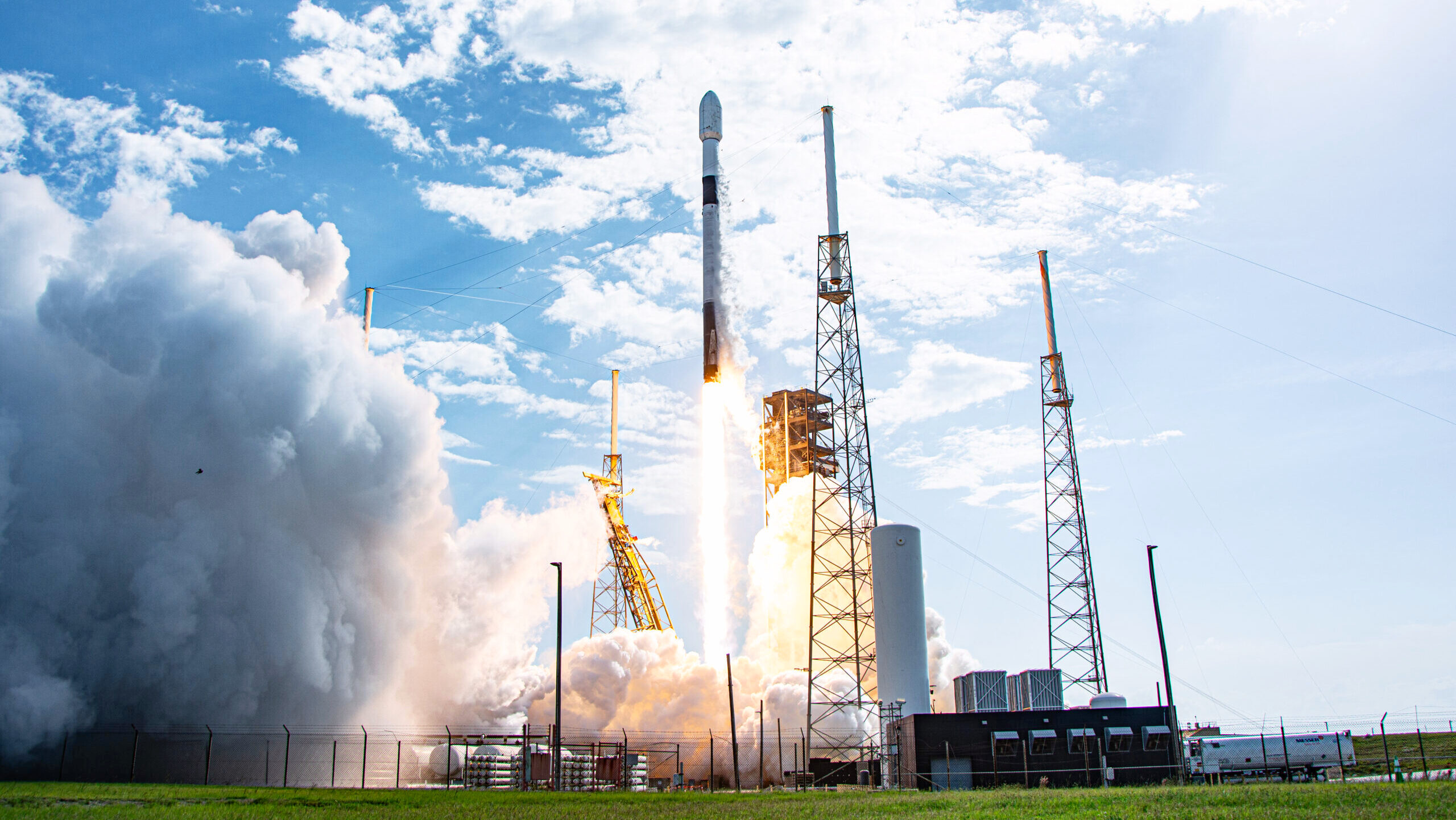 A SpaceX Falcon 9 MRV-1 launches in Cape Canaveral, Florida.